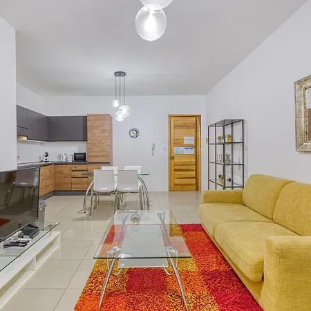 Апартаменты Stylish 1br With Full Amenities In Swieqi By 360 Estates *