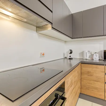 Апартаменты Stylish 1br With Full Amenities In Swieqi By 360 Estates