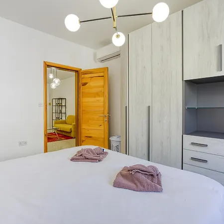 Apartment Stylish 1br With Full Amenities In Swieqi By 360 Estates *