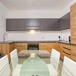 Апартаменты Stylish 1br With Full Amenities In Swieqi By 360 Estates Is-Swieqi