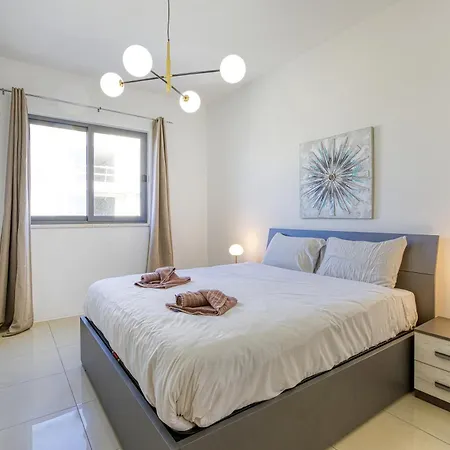 Stylish 1br With Full Amenities In Swieqi By 360 Estates *